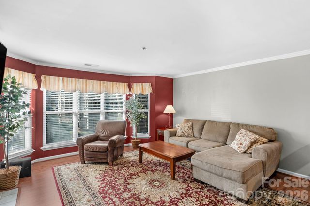 513 N Graham Street 2E, Charlotte, NC 28202