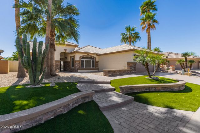 15055 W CATALINA Drive, Goodyear, AZ 85395