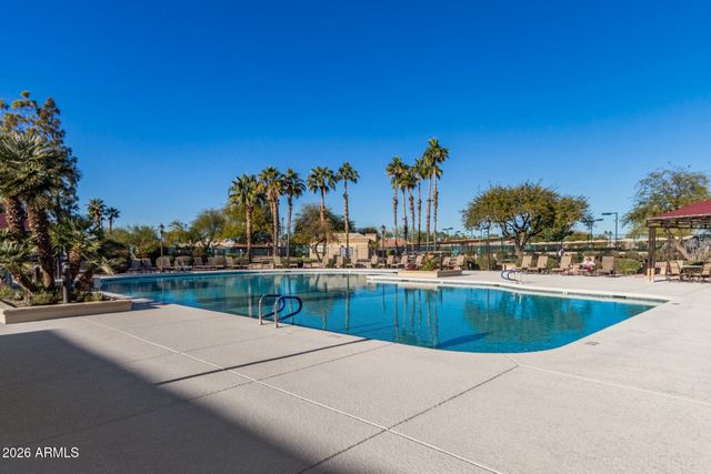 15055 W CATALINA Drive, Goodyear, AZ 85395