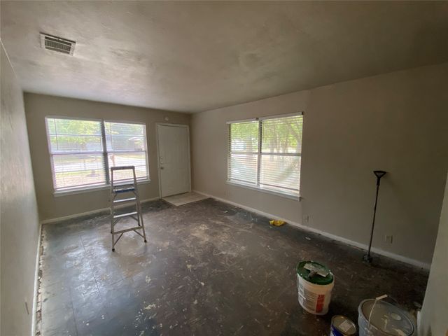 1412 Oakwood Drive, Denton, TX 76205