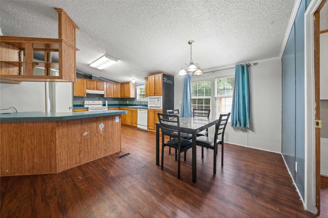 155 Piney Point, Murchison, TX 75778