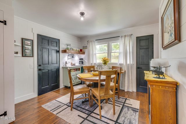 1723 Highway 81 S, Jonesborough, TN 37659