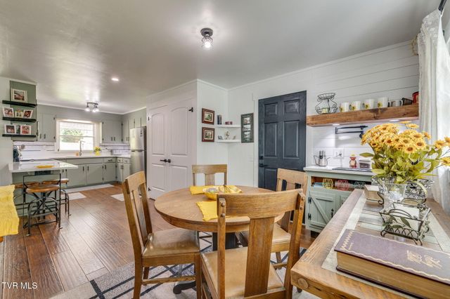 1723 Highway 81 S, Jonesborough, TN 37659