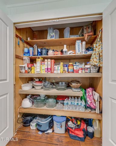 1723 Highway 81 S, Jonesborough, TN 37659