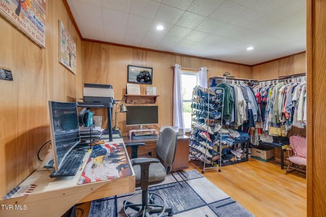 1723 Highway 81 S, Jonesborough, TN 37659
