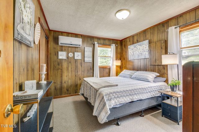 1723 Highway 81 S, Jonesborough, TN 37659