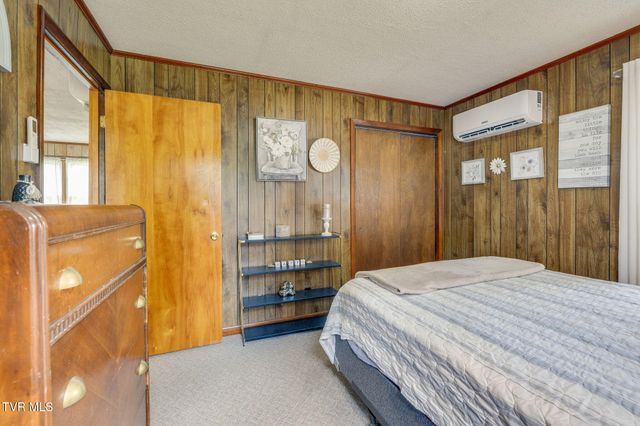 1723 Highway 81 S, Jonesborough, TN 37659