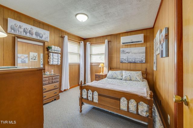 1723 Highway 81 S, Jonesborough, TN 37659