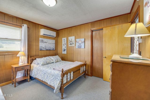 1723 Highway 81 S, Jonesborough, TN 37659