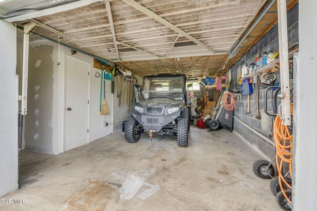1723 Highway 81 S, Jonesborough, TN 37659