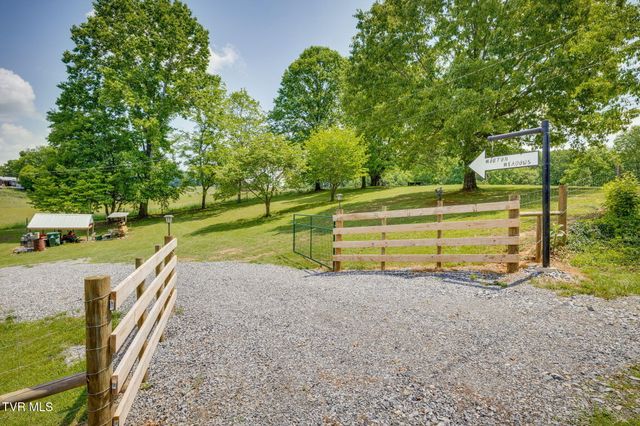 1723 Highway 81 S, Jonesborough, TN 37659