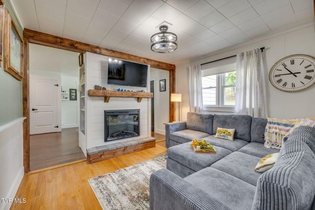 1723 Highway 81 S, Jonesborough, TN 37659