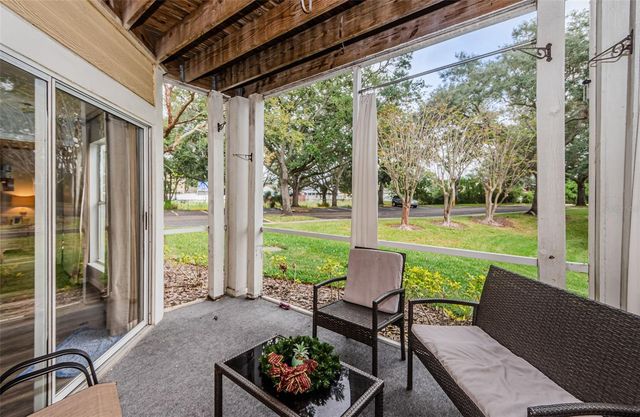 10114 WINSFORD OAK BOULEVARD 501, Tampa, FL 33624