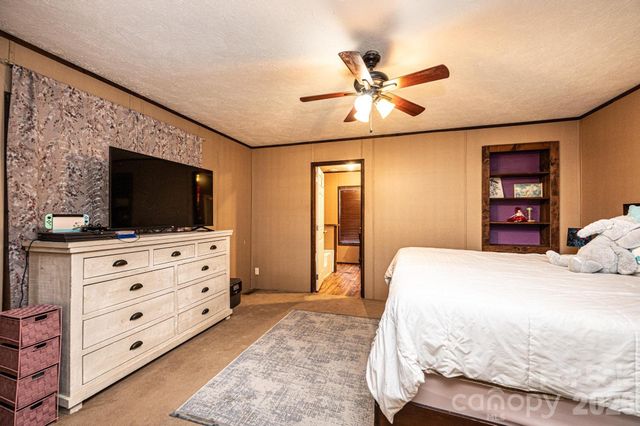 97 Pine Ridge Drive, Taylorsville, NC 28681