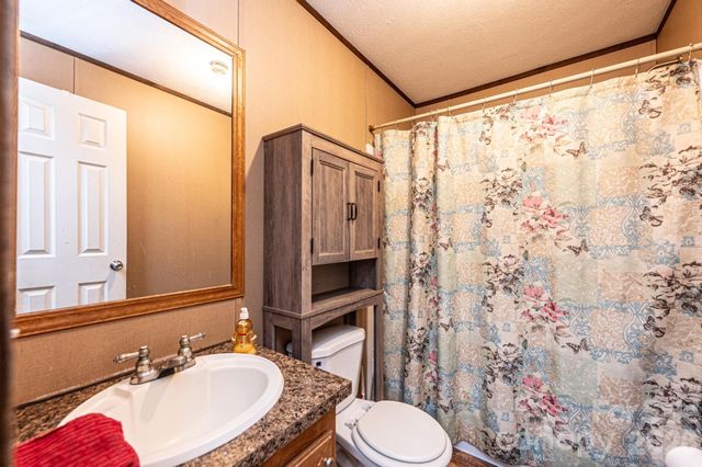 97 Pine Ridge Drive, Taylorsville, NC 28681