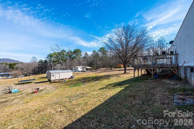 97 Pine Ridge Drive, Taylorsville, NC 28681