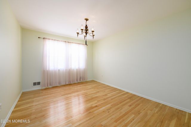 3 Clayton Court, Milltown, NJ 08850