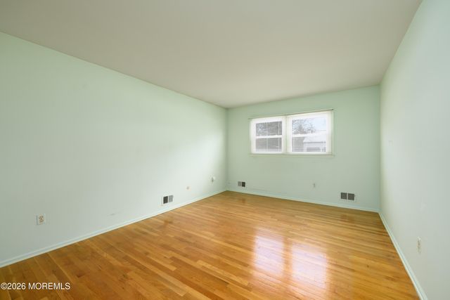 3 Clayton Court, Milltown, NJ 08850