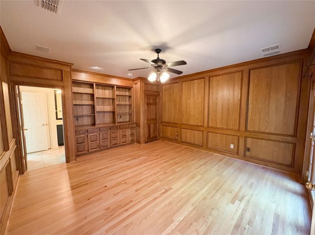 1708 Crockett Circle, Irving, TX 75038