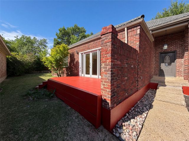 1708 Crockett Circle, Irving, TX 75038