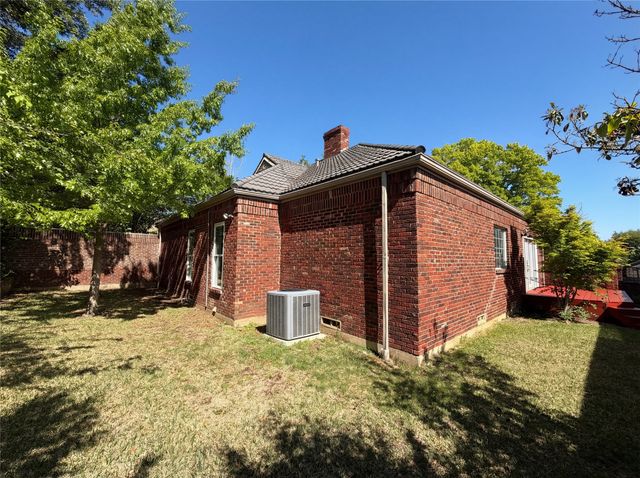1708 Crockett Circle, Irving, TX 75038