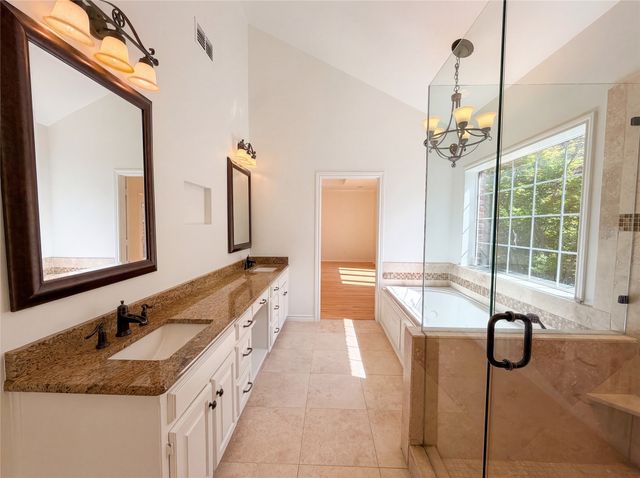 1708 Crockett Circle, Irving, TX 75038