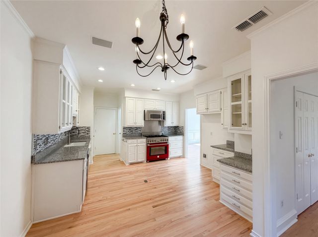1708 Crockett Circle, Irving, TX 75038