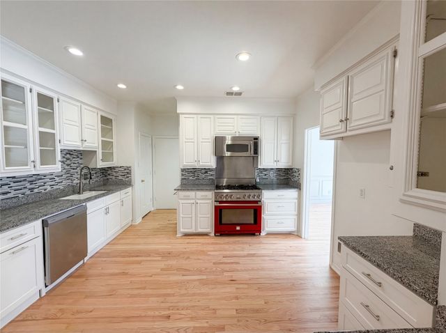 1708 Crockett Circle, Irving, TX 75038