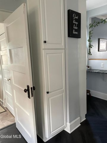 33 Coolidge Avenue, Glens Falls, NY 12801