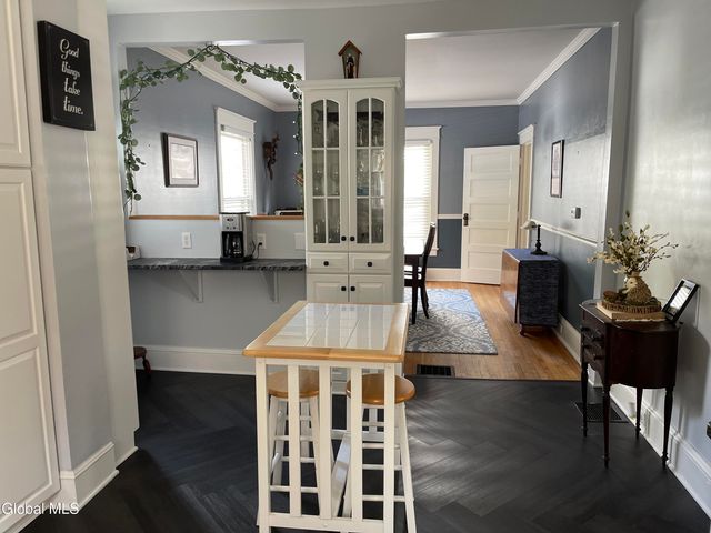 33 Coolidge Avenue, Glens Falls, NY 12801