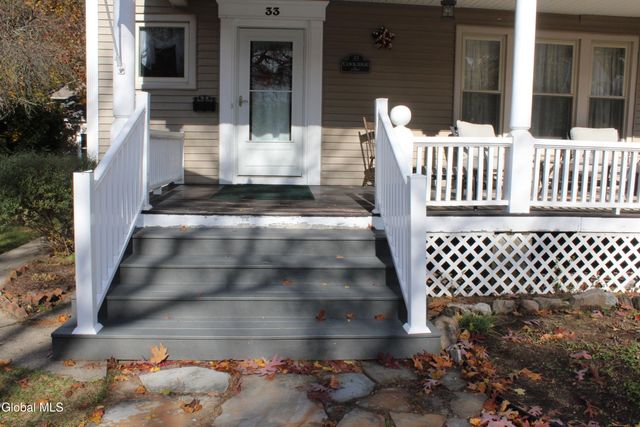 33 Coolidge Avenue, Glens Falls, NY 12801