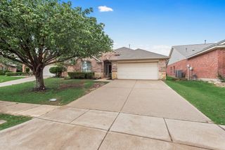 10441 Stoneside Trail, Fort Worth, TX 76244