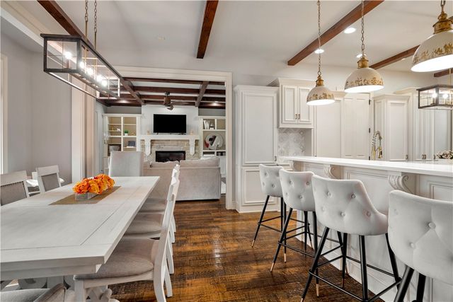 3618 W Howard Nickell Road, Fayetteville, AR 72704