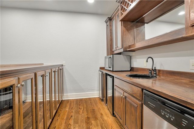 3618 W Howard Nickell Road, Fayetteville, AR 72704