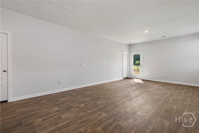 147 Hazy Lane, Hinesville, GA 31313