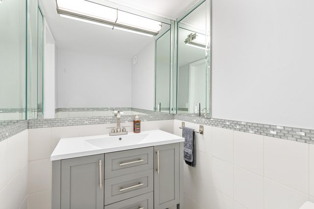 2800 E Sunrise Boulevard 19d, Fort Lauderdale, FL 33304