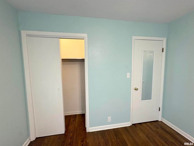 3306 W GLEN Avenue, Peoria, IL 61615
