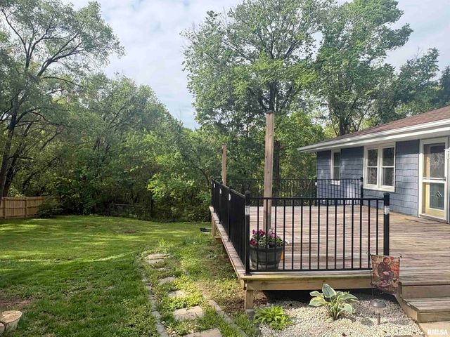 3306 W GLEN Avenue, Peoria, IL 61615