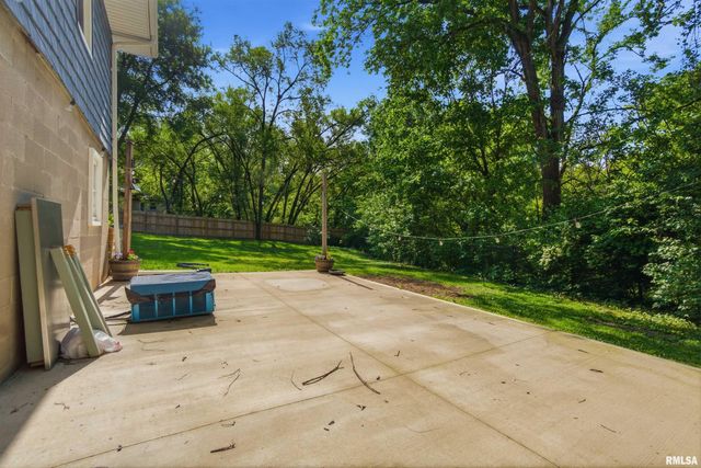 3306 W GLEN Avenue, Peoria, IL 61615