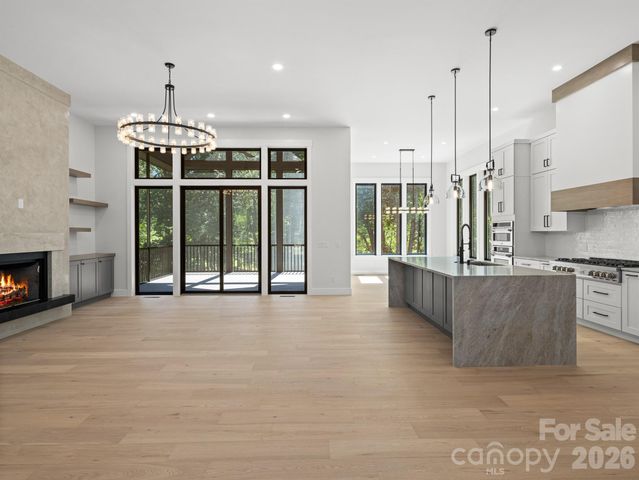 246 Turkey Ridge Road, Fletcher, NC 28732