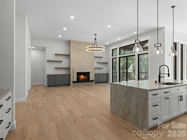246 Turkey Ridge Road, Fletcher, NC 28732