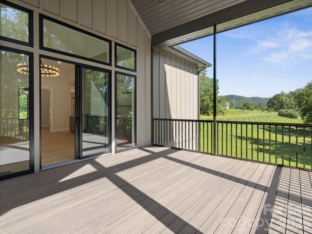 246 Turkey Ridge Road, Fletcher, NC 28732