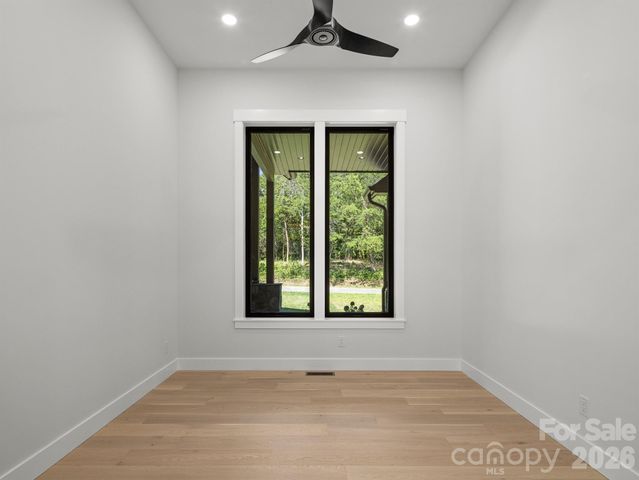 246 Turkey Ridge Road, Fletcher, NC 28732