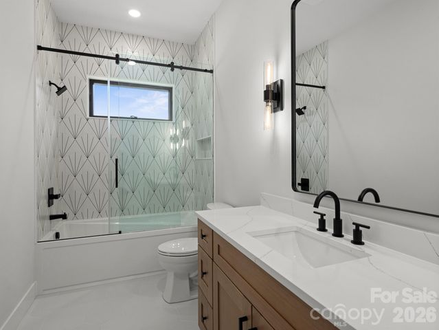 246 Turkey Ridge Road, Fletcher, NC 28732