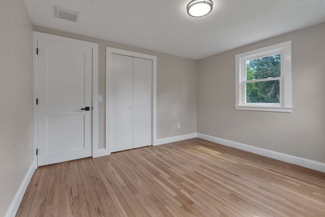 10 Briggs Ln, Marion, MA 02738