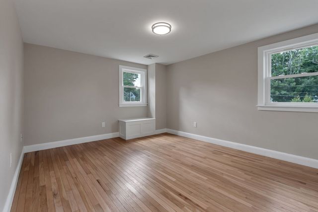 10 Briggs Ln, Marion, MA 02738