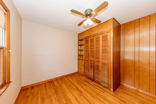3276 S 69th STREET, Milwaukee, WI 53219
