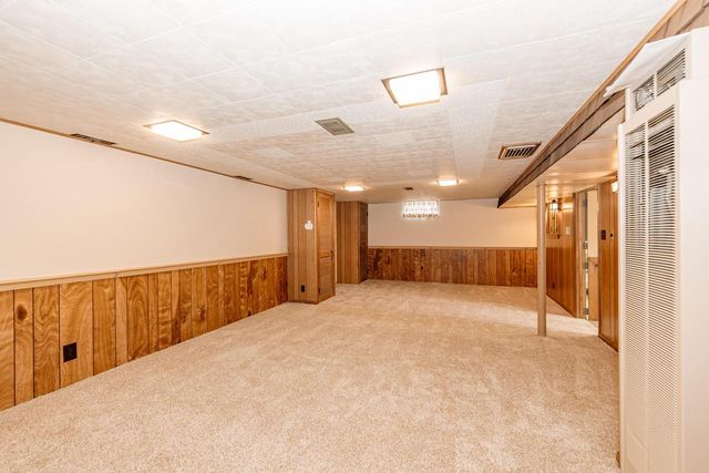 3276 S 69th STREET, Milwaukee, WI 53219
