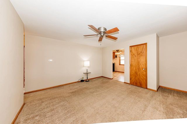 3276 S 69th STREET, Milwaukee, WI 53219