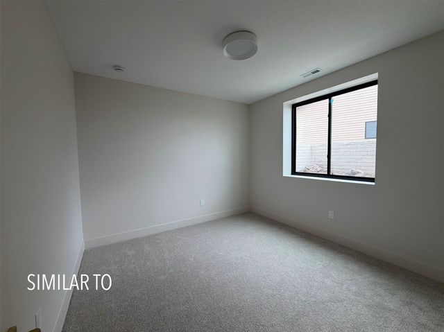 8182 Edgewood Court, West Des Moines, IA 50266